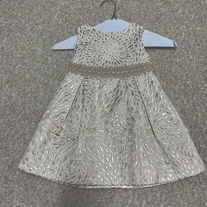 EUC Size 6 Lilly Pulitzer Gold Arianna Dress